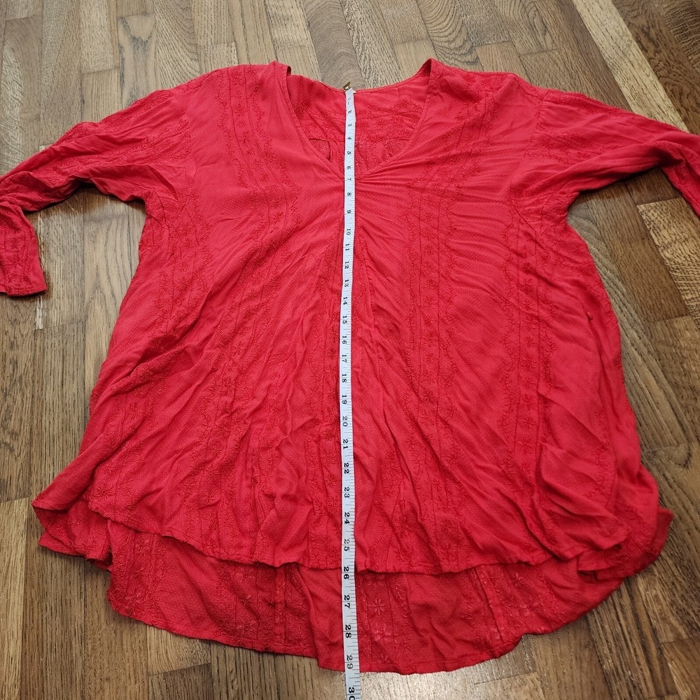 Free People Sea Breeze 100% Viscose Red Side Button Tunic Top Women's Size XS - Picture 11 of 11